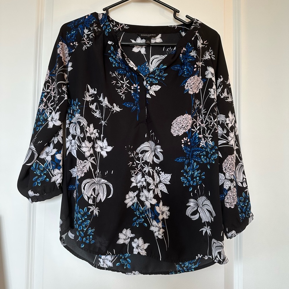 XS Banana Republic Blouse